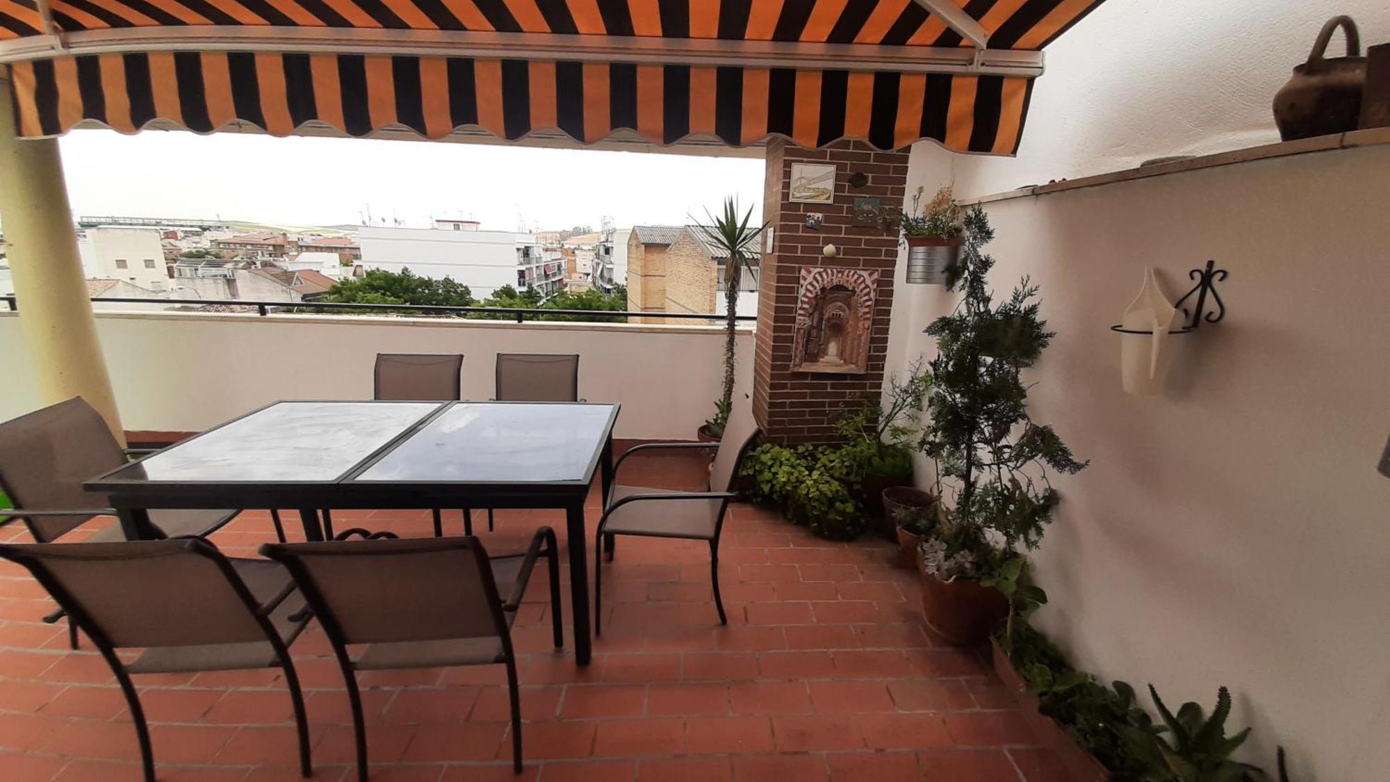 Duplex Junto Al Puente Romano Con Gran Terraza Y Parking Privado Cordoba Dış mekan fotoğraf